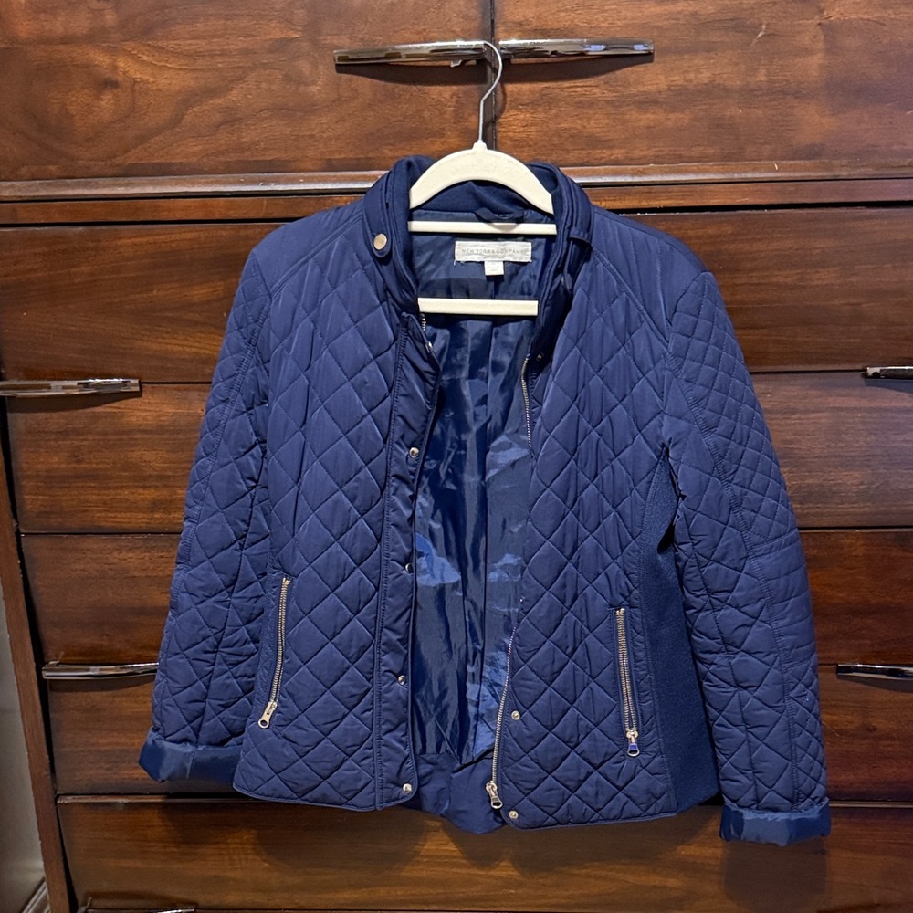 New York & Company Navy Quilted Puffer Jacket